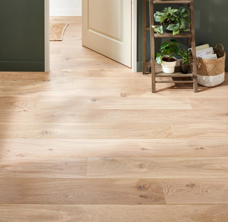 Parquet contrecollé chêne brossé