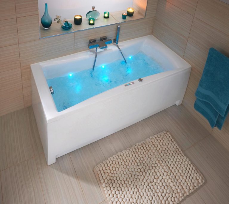 Baignoire droite balnéo