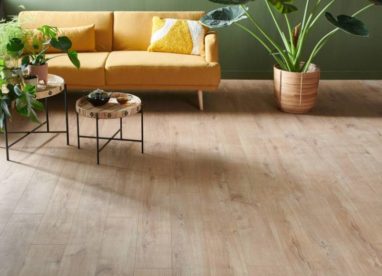 poser du parquet dans le sens de la largeur